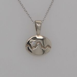 14K White Gold Diamond Teton Oval Pendant